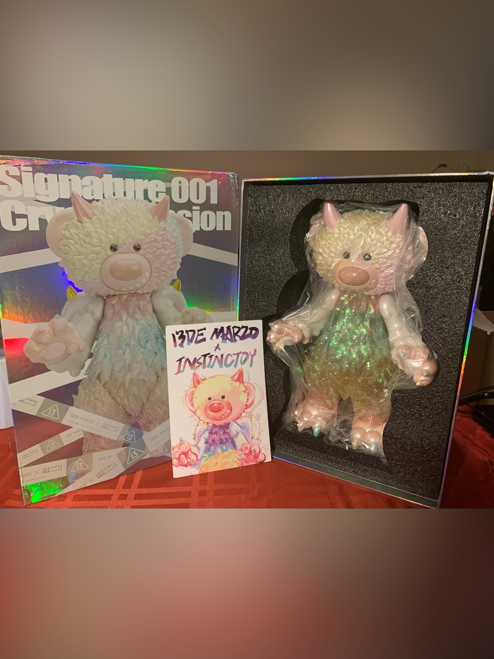 13DE MARZO x INSTINCTOY Signature 001 "Crystal Erosion" vinyl collectible figure